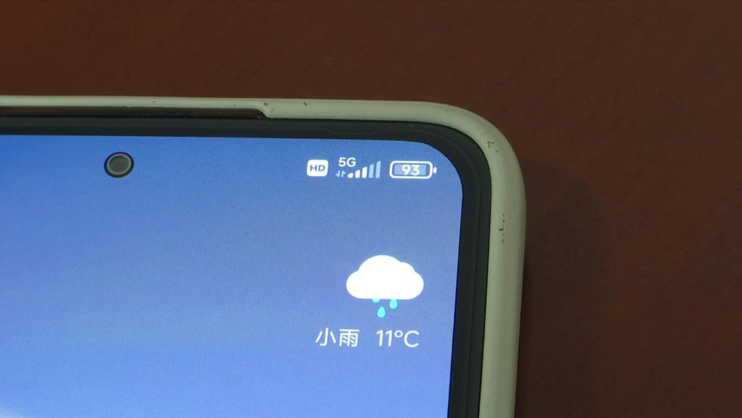 DƬ